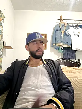 dickman10 online show from December 3, 2025, 2:37 pm