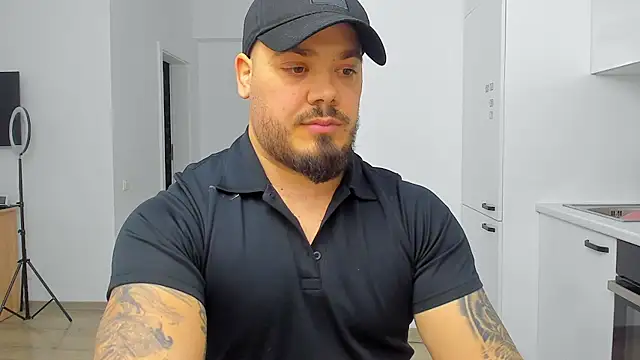 ZackMasterss online show from March 7, 2025, 9:06 pm