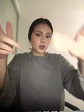 AngelRuby online show from December 16, 2025, 10:31 am