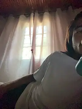 Mineirinho043 online show from March 26, 2026, 9:59 am