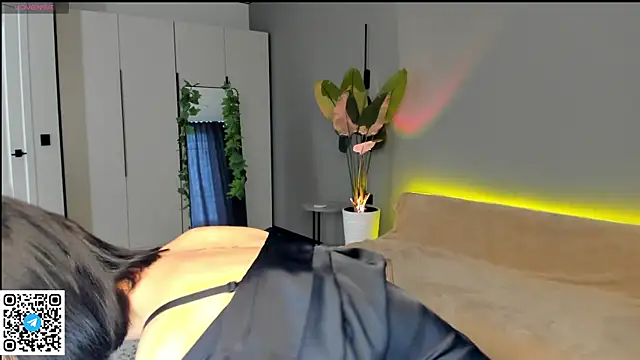 Snapshot of RikoAsada chatting on March 31, 2026, 6:36 am RikoAsada online show from March 31, 2026, 6:36 am