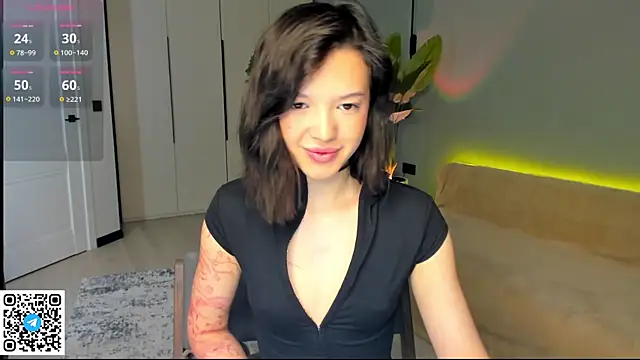 Snapshot of RikoAsada chatting on April 8, 2026, 7:19 am RikoAsada online show from April 8, 2026, 7:19 am