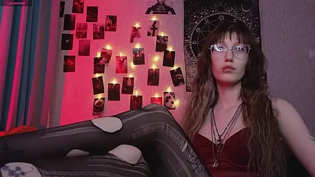 lissaros online show from February 23, 2026, 10:18 pm