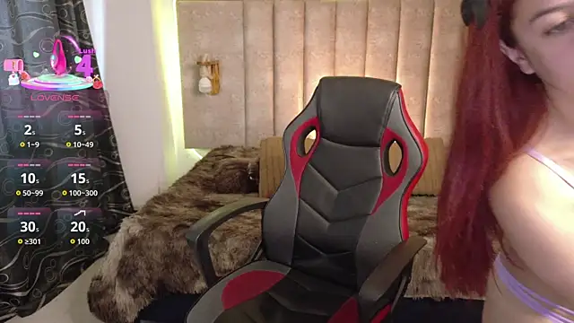 Alektra bryce online show from January 5, 2026, 7:39 pm