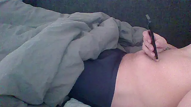 j3sp3r930 online show from February 21, 2025, 2:06 pm