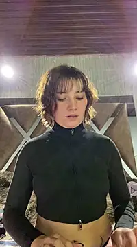 Snapshot of Maggie_Geller chatting on February 16, 2025, 2:09 am Maggie Geller online show from February 16, 2025, 2:09 am