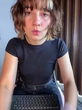 Snapshot of Maggie_Geller chatting on February 24, 2025, 2:37 pm Maggie Geller online show from February 24, 2025, 2:37 pm