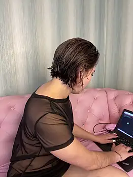 Snapshot of Maggie_Geller chatting on March 19, 2025, 6:34 pm Maggie Geller online show from March 19, 2025, 6:34 pm