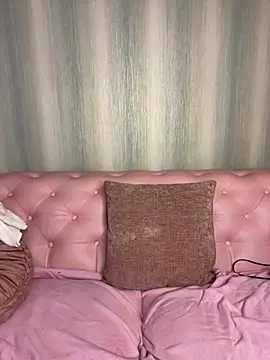 Snapshot of Maggie_Geller chatting on March 19, 2025, 9:37 pm Maggie Geller online show from March 19, 2025, 9:37 pm