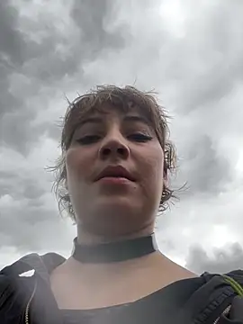 Snapshot of Maggie_Geller chatting on November 14, 2025, 4:17 pm Maggie Geller online show from November 14, 2025, 4:17 pm