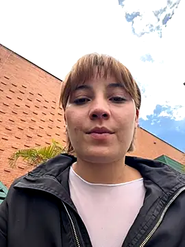 Snapshot of Maggie_Geller chatting on December 4, 2025, 6:38 pm Maggie Geller online show from December 4, 2025, 6:38 pm