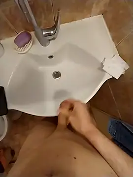 Snapshot of Good_boy000 chatting on February 6, 2025, 10:48 am Good boy000 online show from February 6, 2025, 10:48 am