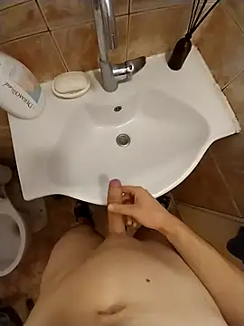 Snapshot of Good_boy000 chatting on October 13, 2025, 7:36 pm Good boy000 online show from October 13, 2025, 7:36 pm