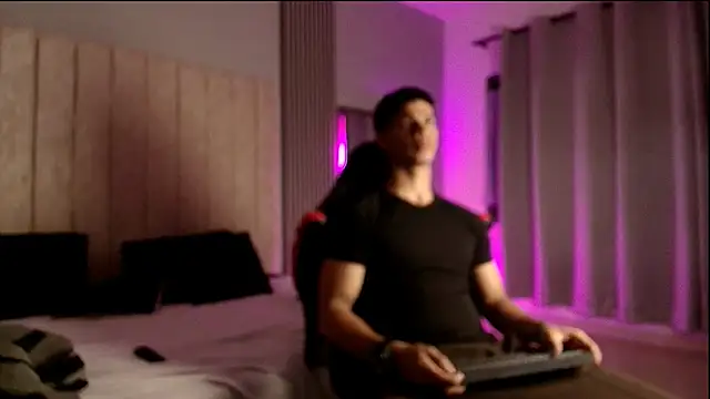 ANDRES STUD online show from September 16, 2025, 4:24 am