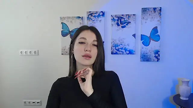 Snapshot of Eva_Eldis chatting on February 8, 2025, 9:35 am Eva Eldis online show from February 8, 2025, 9:35 am