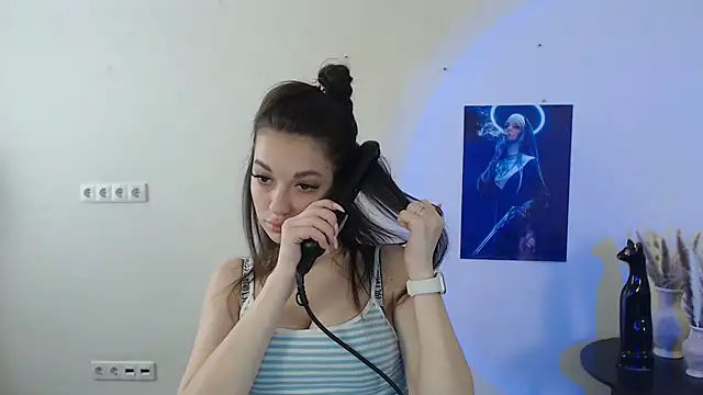 Snapshot of Eva_Eldis chatting on March 13, 2025, 11:08 am Eva Eldis online show from March 13, 2025, 11:08 am