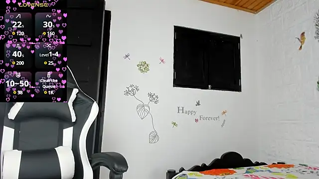 alisson hoffman05 online show from February 17, 2025, 12:05 pm