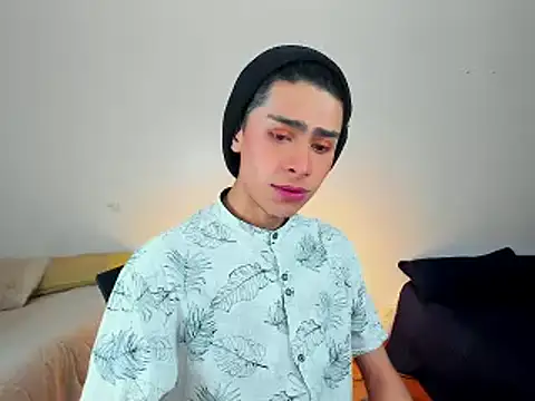 Snapshot of steve__gray chatting on February 7, 2025, 2:04 pm steve  gray online show from February 7, 2025, 2:04 pm