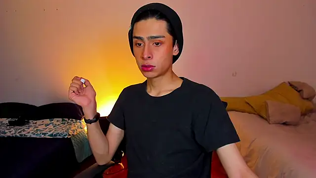 Snapshot of steve__gray chatting on March 7, 2025, 6:43 pm steve  gray online show from March 7, 2025, 6:43 pm