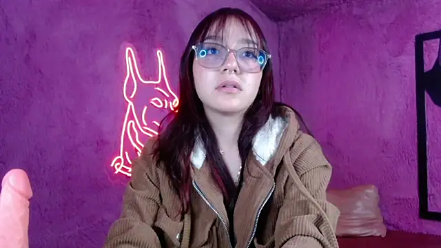 Snapshot of Sunshinegirl__ chatting on February 11, 2025, 10:39 pm Sunshinegirl online show from February 11, 2025, 10:39 pm