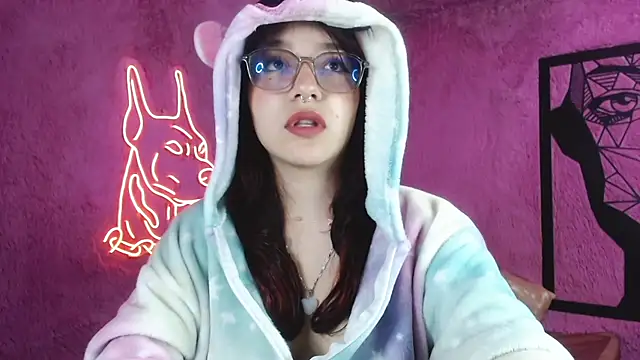 Snapshot of Sunshinegirl__ chatting on February 14, 2025, 9:53 pm Sunshinegirl online show from February 14, 2025, 9:53 pm