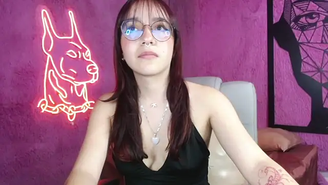 Snapshot of Sunshinegirl__ chatting on March 11, 2025, 10:42 pm Sunshinegirl online show from March 11, 2025, 10:42 pm