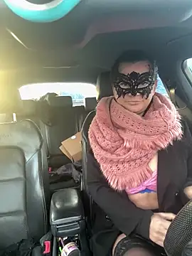 Loveblackzilla online show from December 4, 2025, 8:34 am