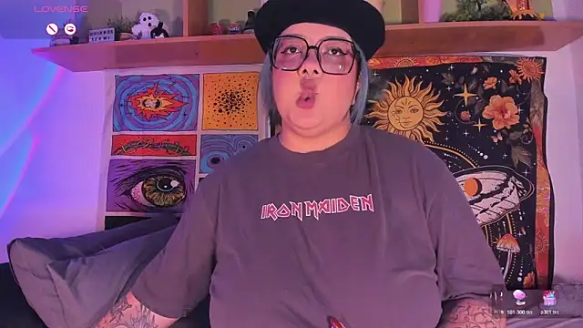 Banana squirt online show from November 14, 2025, 9:13 pm