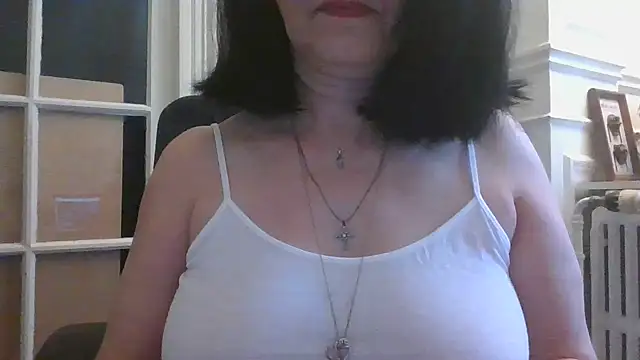 sarahspotlight online show from September 9, 2025, 11:54 am