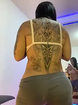 tinalove7 online show from March 12, 2026, 4:13 pm