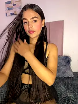 Snapshot of trex_x chatting on September 9, 2025, 6:51 pm trex x online show from September 9, 2025, 6:51 pm