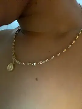 Snapshot of trex_x chatting on November 20, 2025, 7:13 pm trex x online show from November 20, 2025, 7:13 pm