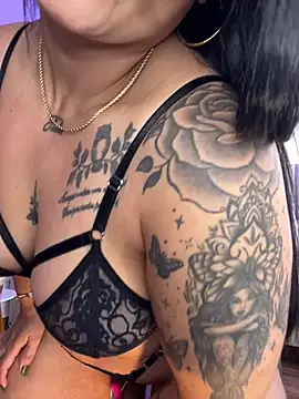 Madissonlove 1 online show from February 8, 2026, 3:04 pm