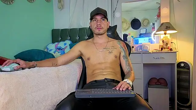 Chrissken online show from October 23, 2025, 1:16 am