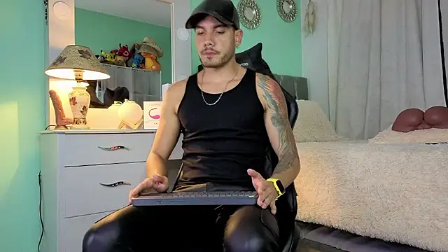 Chrissken online show from January 8, 2026, 1:19 am