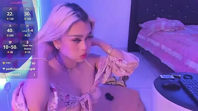 Snapshot of _Charlottequeen chatting on February 17, 2025, 1:25 am Charlottequeen online show from February 17, 2025, 1:25 am