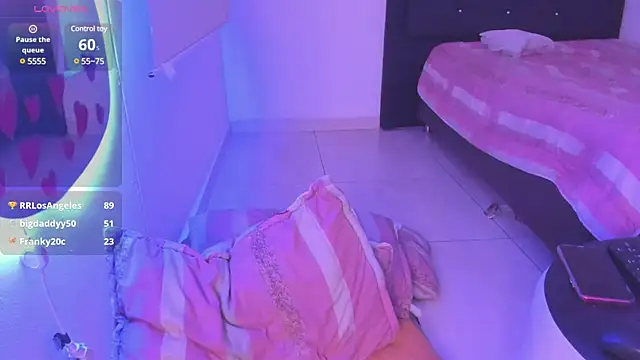 Snapshot of _Charlottequeen chatting on February 22, 2025, 2:06 am Charlottequeen online show from February 22, 2025, 2:06 am