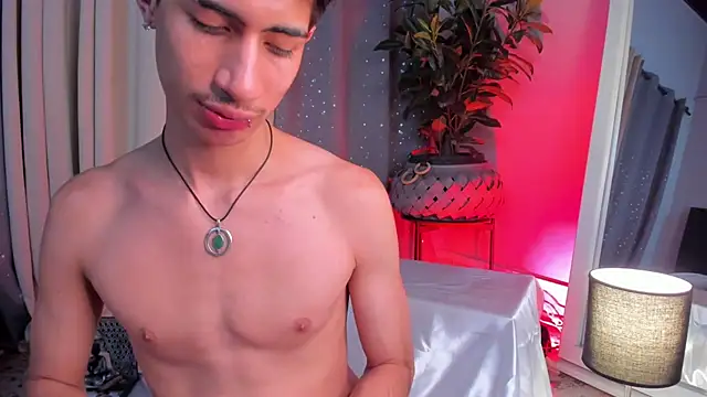 NovaaWheler online show from September 22, 2025, 9:28 pm