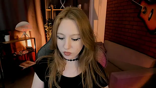 DariaTate online show from April 2, 2026, 8:56 am