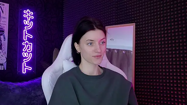 roxy riot  online show from March 9, 2025, 1:35 am