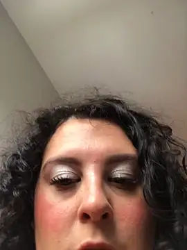 Snapshot of LunaSoleil9 chatting on February 5, 2025, 12:17 pm LunaSoleil9 online show from February 5, 2025, 12:17 pm