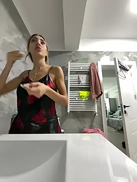 Snapshot of BonyBon29 chatting on February 24, 2026, 7:06 am BonyBon29 online show from February 24, 2026, 7:06 am