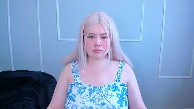  leana  online show from February 12, 2026, 5:19 pm