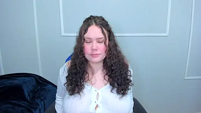  leana  online show from May 14, 2026, 5:31 pm