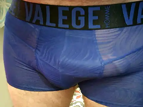 Snapshot of archange_17 chatting on September 12, 2025, 3:01 pm archange 17 online show from September 12, 2025, 3:01 pm