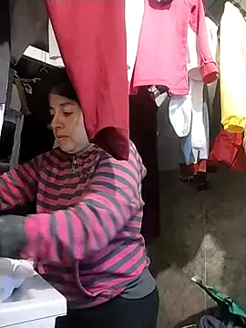 Snapshot of Saori_Sann_ chatting on October 14, 2025, 12:00 am Saori Sann online show from October 14, 2025, 12:00 am