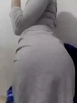 Snapshot of Nihal-68 chatting on March 6, 2025, 1:05 am Nihal-68 online show from March 6, 2025, 1:05 am