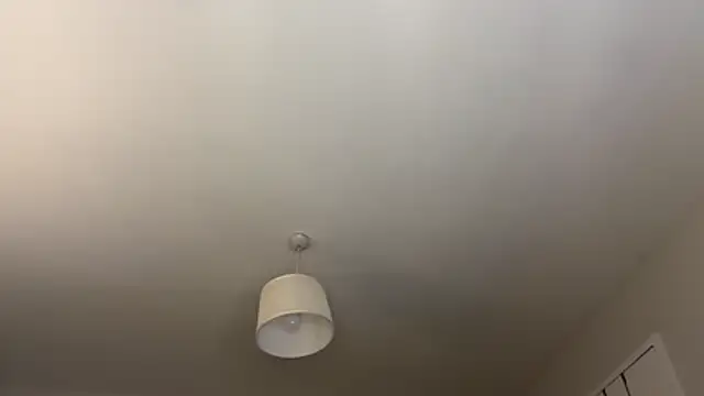 Snapshot of skyejde chatting on February 19, 2026, 6:48 pm skyejde online show from February 19, 2026, 6:48 pm