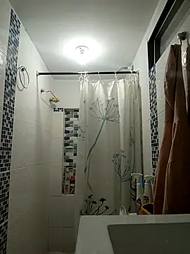 Snapshot of jaime_sex_ chatting on September 19, 2025, 11:44 am jaime sex  online show from September 19, 2025, 11:44 am