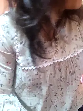 Your cutiepie  online show from February 17, 2025, 10:51 am